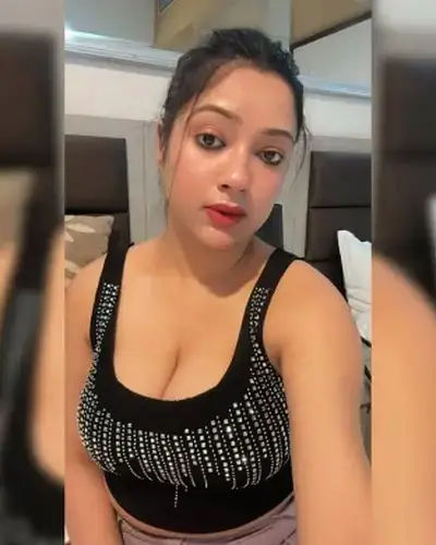 Call Girls Service Indus
